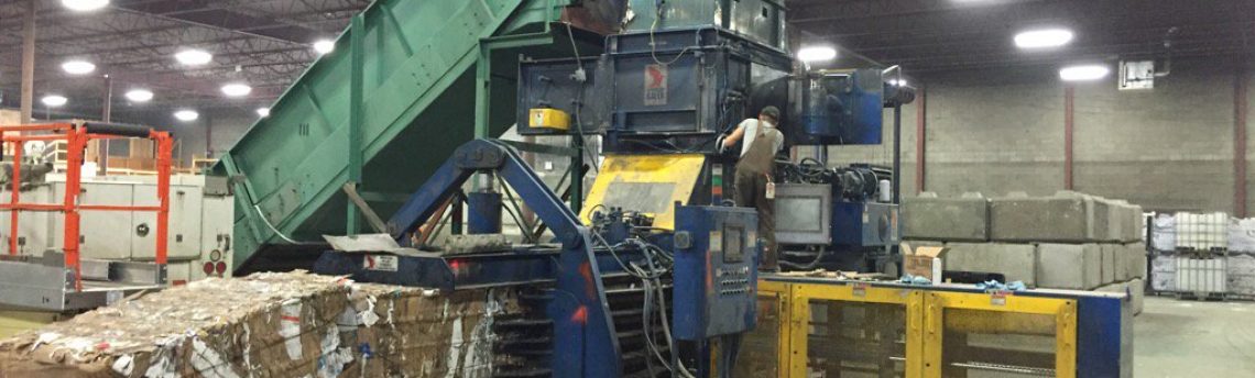 Baler landed, conveyor in place; time to make some bales. #garbageismylife https://t.co/vlgcKRkXHj